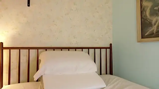 sicklitgirl online show from 10/09/25, 06:30