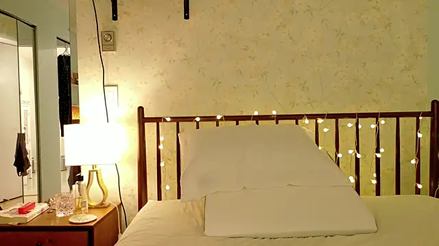 sicklitgirl online show from 10/13/25, 04:30