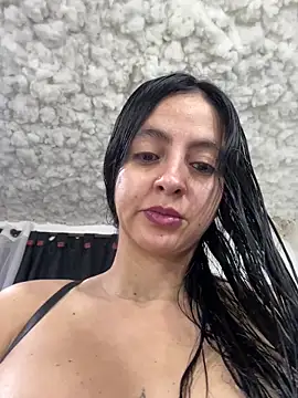 salo-rousee online show from 12/05/25, 12:32