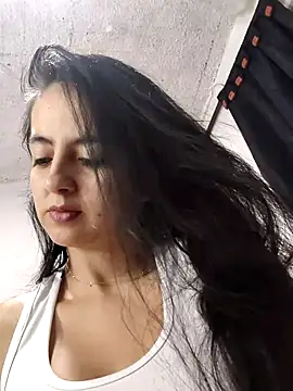 salo-rousee online show from 10/21/25, 07:57