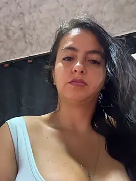 Snapshot of salo-rousee chatting on 05/11/26, 10:05 salo-rousee online show from 05/11/26, 10:05