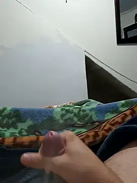 este juan online show from 10/17/25, 04:05