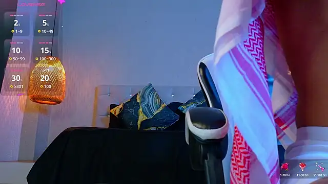 Snapshot of Thaiel_Fosteer chatting on 11/27/25, 07:09 Thaiel Fosteer online show from 11/27/25, 07:09