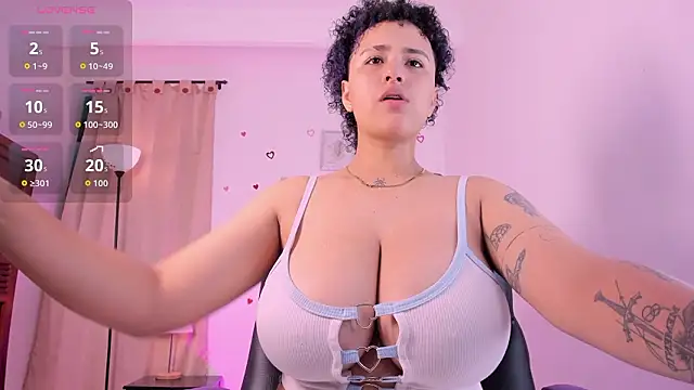 LiaaMoretzz online show from 03/28/26, 08:59