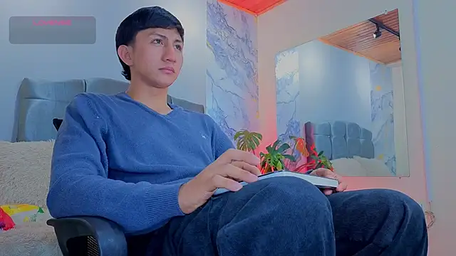 oliver mr  online show from 04/08/26, 08:10