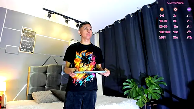 oliver mr  online show from 10/06/25, 07:36