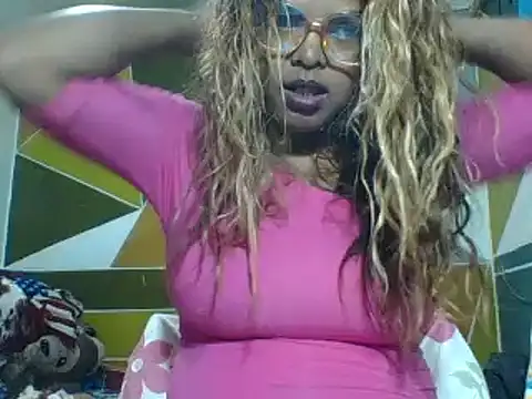 Snapshot of SEXY_METISE chatting on 02/10/25, 02:41 SEXY METISE online show from 02/10/25, 02:41