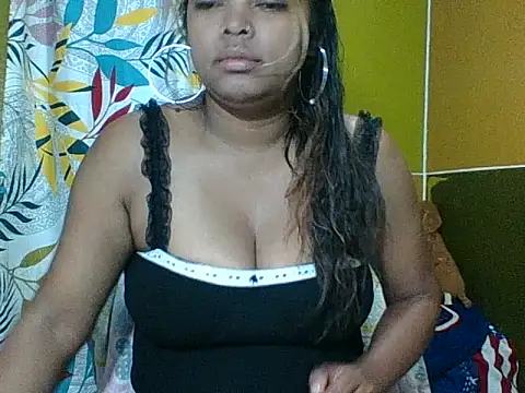 Snapshot of SEXY_METISE chatting on 10/19/25, 02:14 SEXY METISE online show from 10/19/25, 02:14
