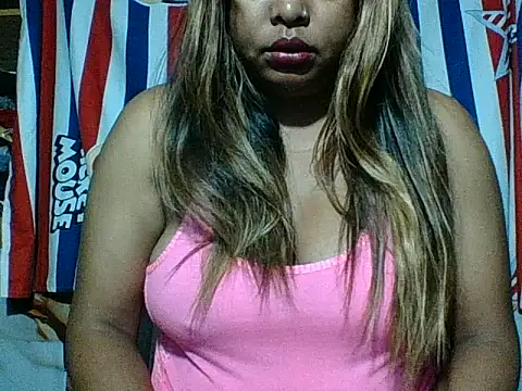 Snapshot of SEXY_METISE chatting on 05/05/26, 02:03 SEXY METISE online show from 05/05/26, 02:03