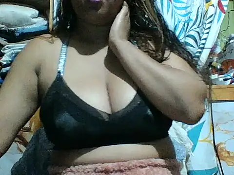 Snapshot of SEXY_METISE chatting on 05/22/26, 02:20 SEXY METISE online show from 05/22/26, 02:20