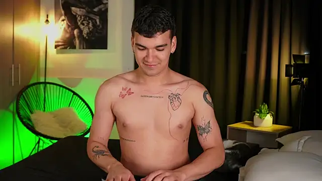 EROS AND ALAN online show from 03/25/26, 03:50