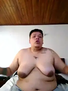 Yulian bigclit7 online show from 12/15/25, 10:26