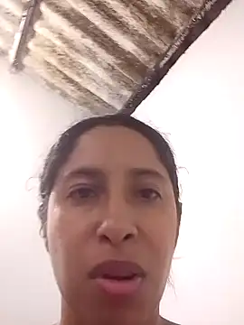 anitotori online show from 11/13/25, 04:22