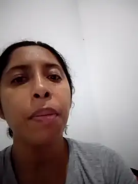 Snapshot of anitotori chatting on 02/16/26, 12:53 anitotori online show from 02/16/26, 12:53