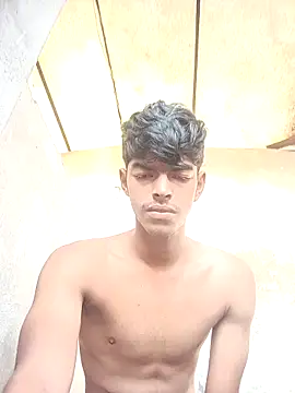 monster 33 online show from 10/19/25, 02:14