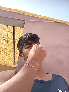 monster 33 online show from 11/15/25, 06:50