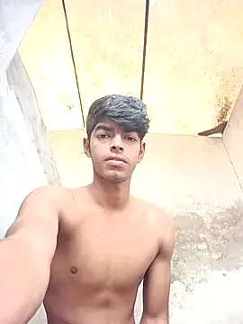 monster 33 online show from 11/02/25, 04:17