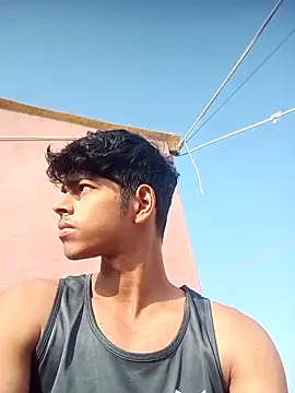 monster 33 online show from 11/11/25, 03:23