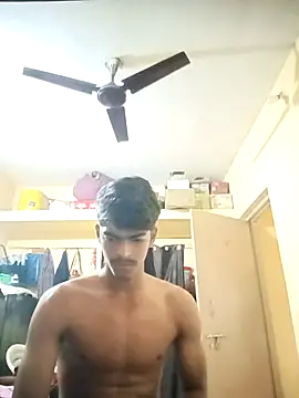 monster 33 online show from 10/04/25, 03:02