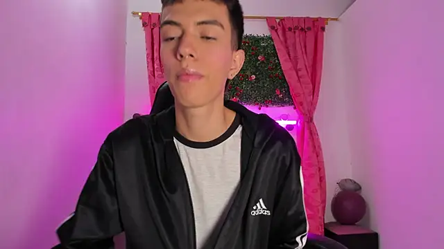 dylan 202520  online show from 09/30/25, 11:38