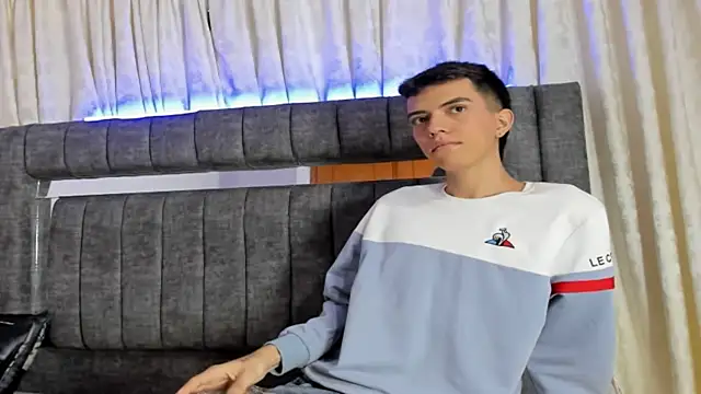 dylan 202520  online show from 09/29/25, 11:49