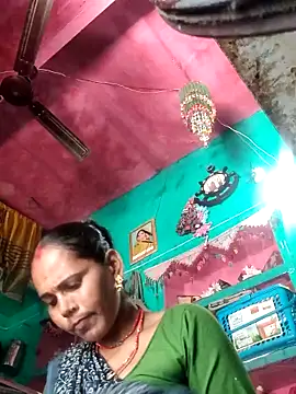 Pooja750 online show from 11/03/25, 04:39