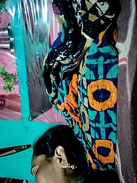 Pooja750 online show from 11/29/25, 07:58