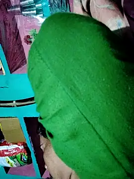 Pooja750 online show from 10/24/25, 08:52