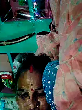 Pooja750 online show from 10/28/25, 06:23