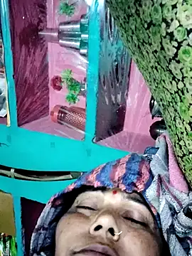 Pooja750 online show from 11/14/25, 06:55