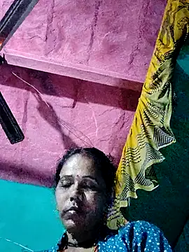 Pooja750 online show from 12/02/25, 05:58