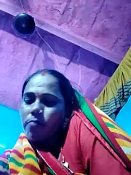 Pooja750 online show from 10/21/25, 01:21