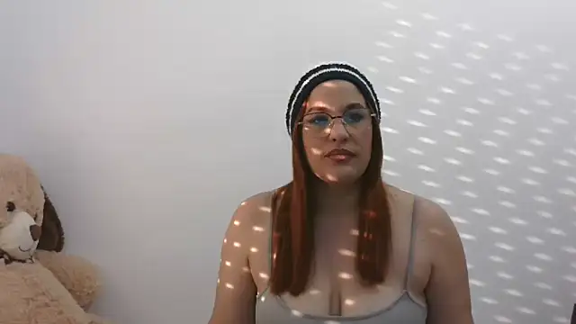 Cuquita83 online show from 12/18/24, 09:25