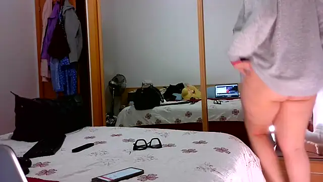 Cuquita83 online show from 03/06/26, 08:31