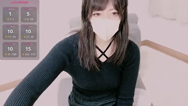 hinachuuu  D online show from 11/06/25, 10:08