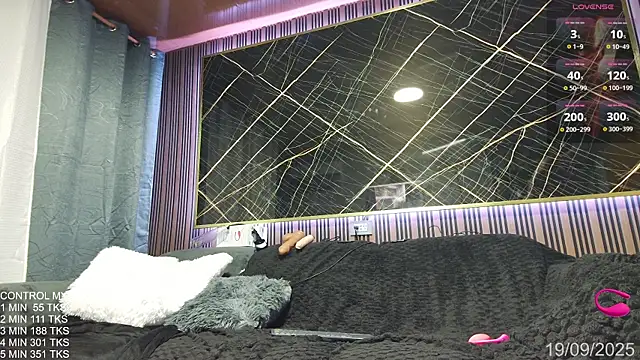 eroseliam online show from 09/21/25, 09:20