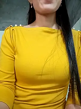 Vyvyy06 online show from 11/19/25, 12:05