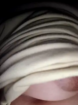 pinkypriya2025 online show from 12/19/25, 01:42