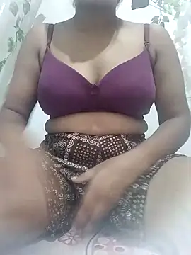 pinkypriya2025 online show from 09/22/25, 04:35