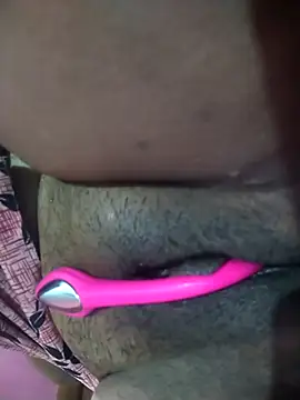 Snapshot of Moonshine07 chatting on 03/03/26, 05:53 Moonshine07 online show from 03/03/26, 05:53