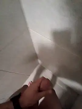 948197 online show from 11/14/25, 03:37