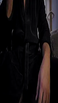 DeinSpielzeug online show from 12/17/25, 04:12