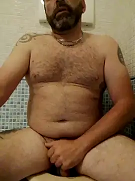 Snapshot of gigilola84 chatting on 05/13/26, 04:08 gigilola84 online show from 05/13/26, 04:08