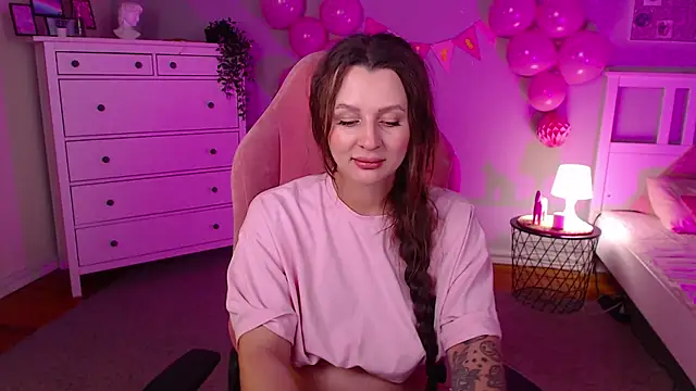 Barbara Brylska online show from 09/22/25, 02:12