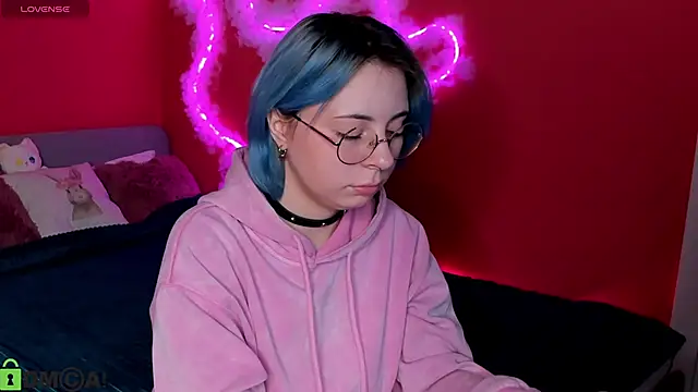 Penny Stanley online show from 12/05/25, 01:49