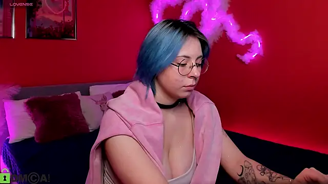 Penny Stanley online show from 11/25/25, 02:23