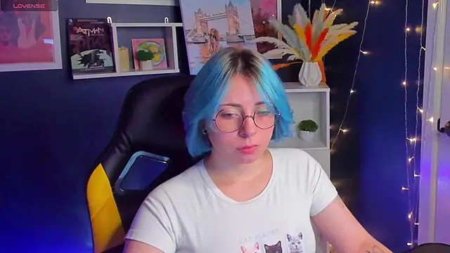 Penny Stanley online show from 10/20/25, 02:02