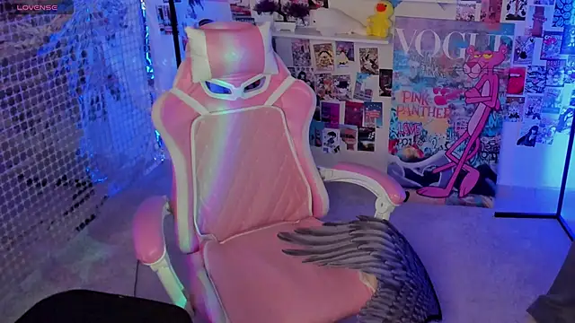 Penny Stanley online show from 11/05/25, 01:52