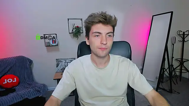 Snapshot of joseph_bear_ chatting on 09/22/25, 07:20 joseph bear online show from 09/22/25, 07:20