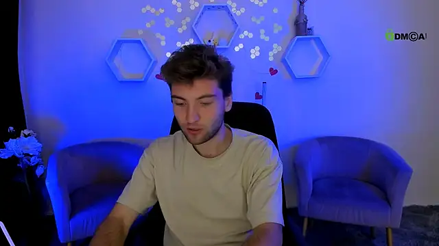 Snapshot of joseph_bear_ chatting on 09/28/25, 08:32 joseph bear online show from 09/28/25, 08:32